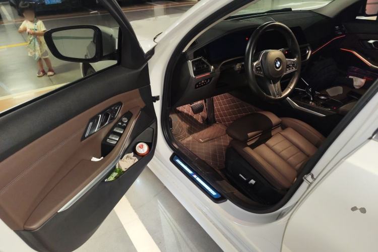 Used BMW 3 Series 2020 325i M Sport Package Driver Seat