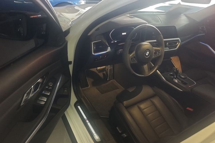 Used BMW 3 Series 2020 Restyled 325Li M Sport Package Driver Seat