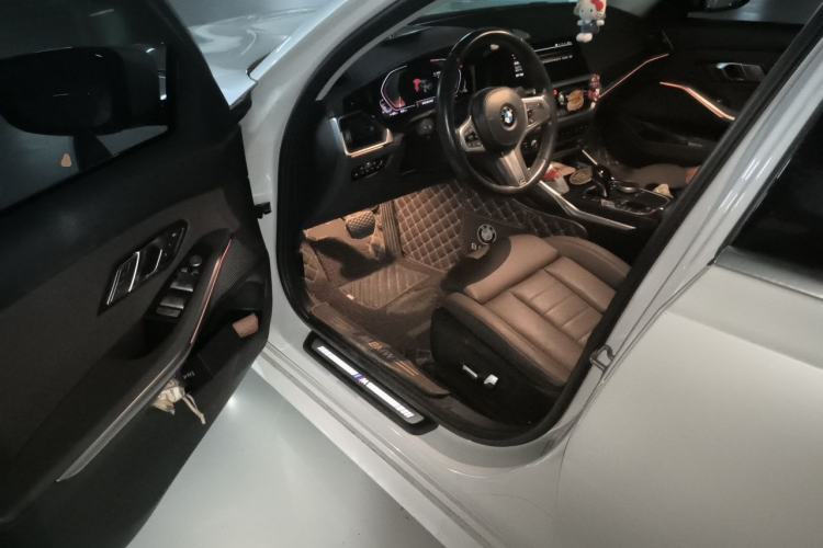 Used BMW 3 Series 2020 Restyled 325Li M Sport Package Driver Seat