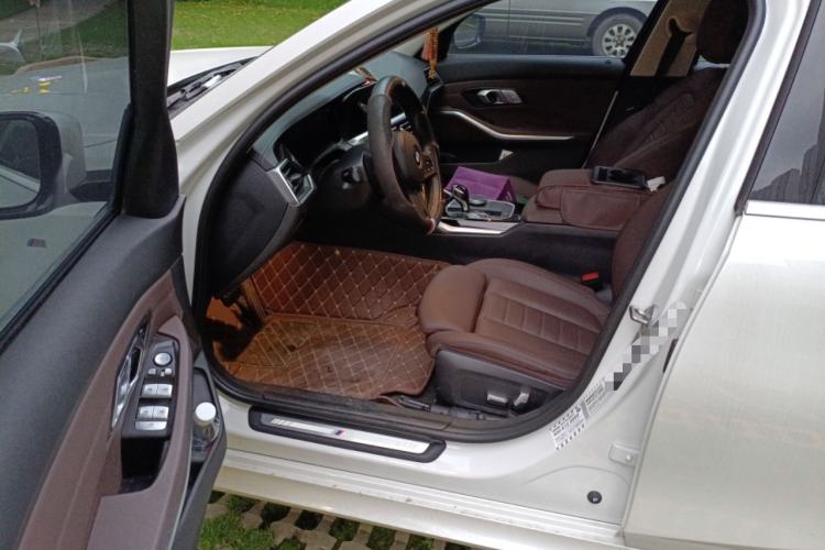 Used BMW 3 Series 2020 320Li M Sport Package Driver Seat