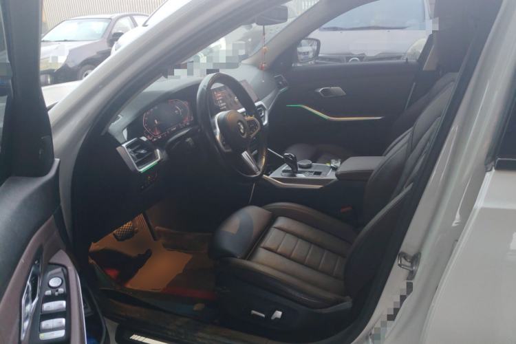 Used BMW 3 Series 2020 Restyled 325i M Sport Night Edition Package Driver Seat