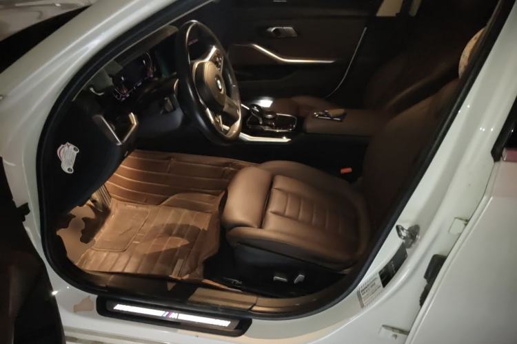 Used BMW 3 Series 2020 320Li M Sport Package Driver Seat