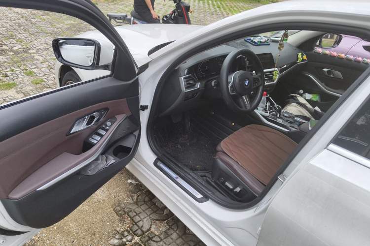 Used BMW 3 Series 2020 320Li M Sport Package Driver Seat