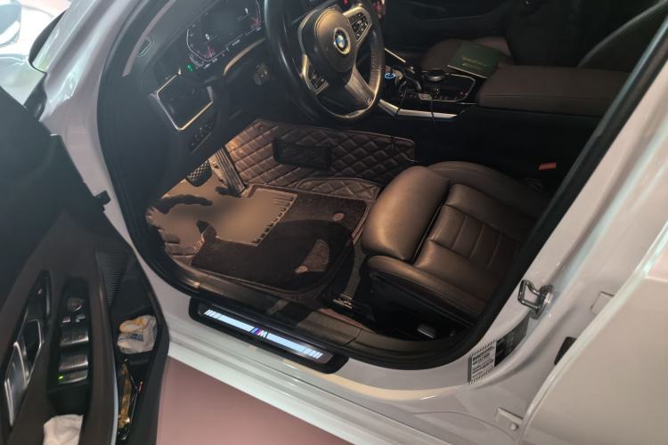 Used BMW 3 Series 2020 320Li M Sport Package Driver Seat