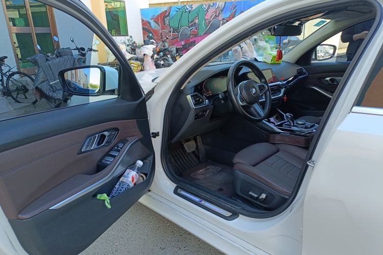 Used BMW 3 Series 2020 320Li M Sport Package Driver Seat