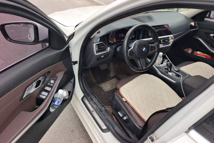 Used BMW 3 Series 2020 325i M Sport Package Driver Seat