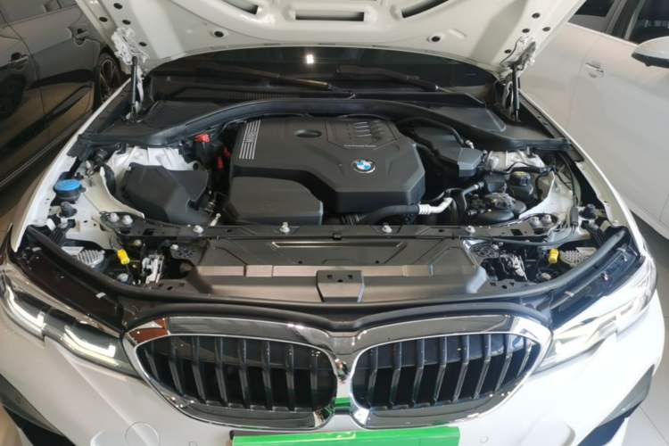 Used BMW 3 Series 2020 Restyled 325Li M Sport Package Engine Bay