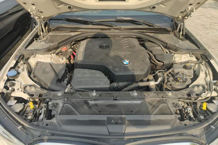Used BMW 3 Series 2020 Facelifted 325i M Sport Package Engine Bay