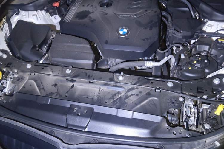 Used BMW 3 Series 2020 320Li M Sport Package Engine Bay