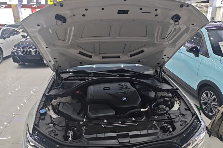 Used BMW 3 Series 2020 325Li First Edition Engine Bay