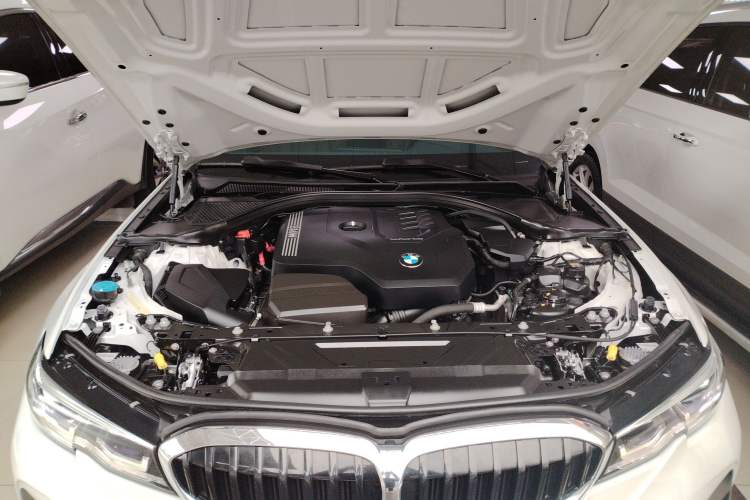 Used BMW 3 Series 2020 320Li M Sport Package Engine Bay