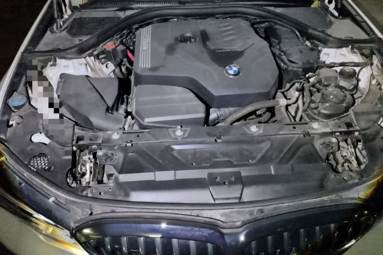 Used BMW 3 Series 2020 325Li First Edition Engine Bay
