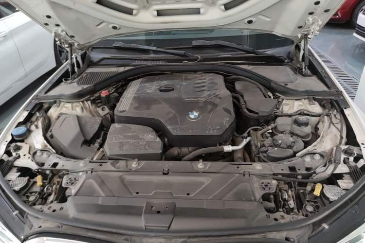 Used BMW 3 Series 2020 Restyled 325Li M Sport Package Engine Bay
