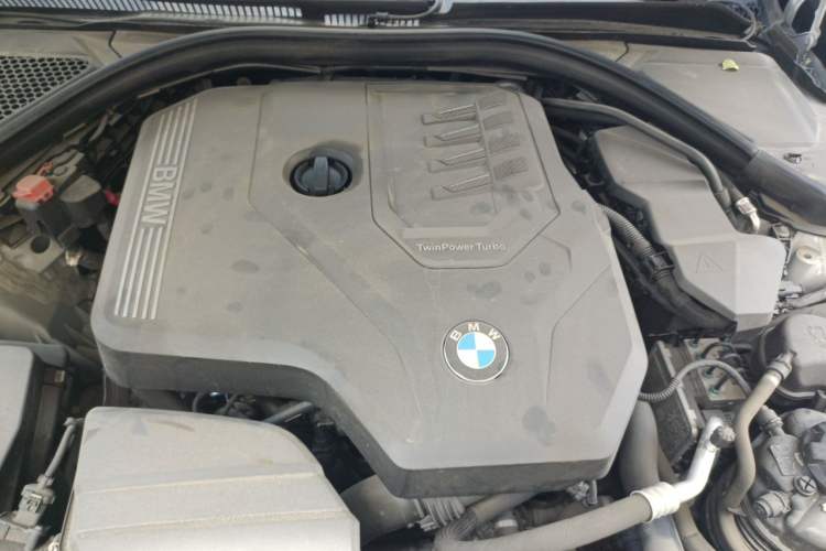 Used BMW 3 Series 2020 325Li First Edition Engine Bay