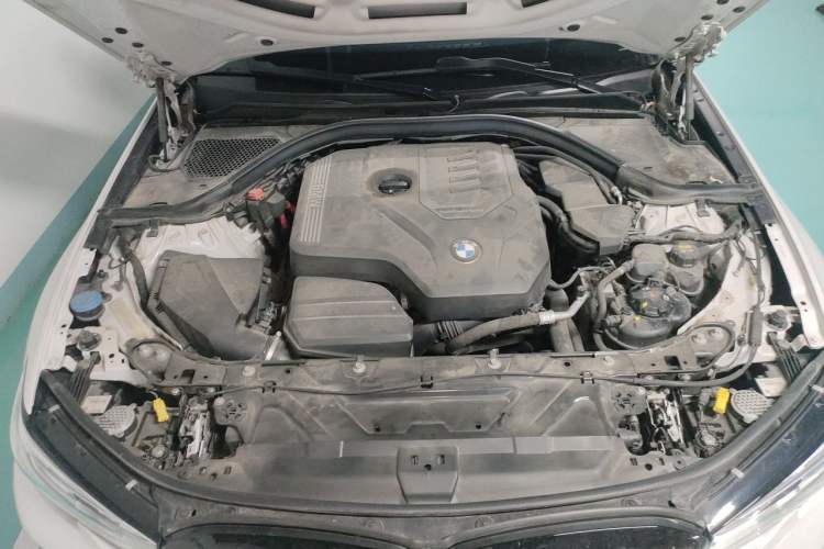 Used BMW 3 Series 2020 Restyled 325i M Sport Night Edition Package Engine Bay