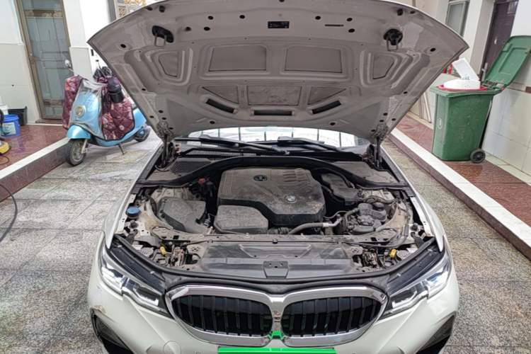 Used BMW 3 Series 2020 320Li M Sport Package Engine Bay