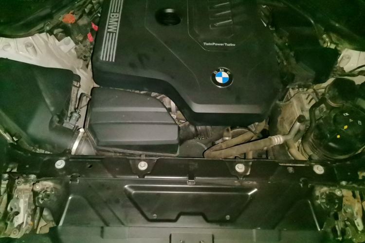 Used BMW 3 Series 2020 325Li First Edition Engine Bay