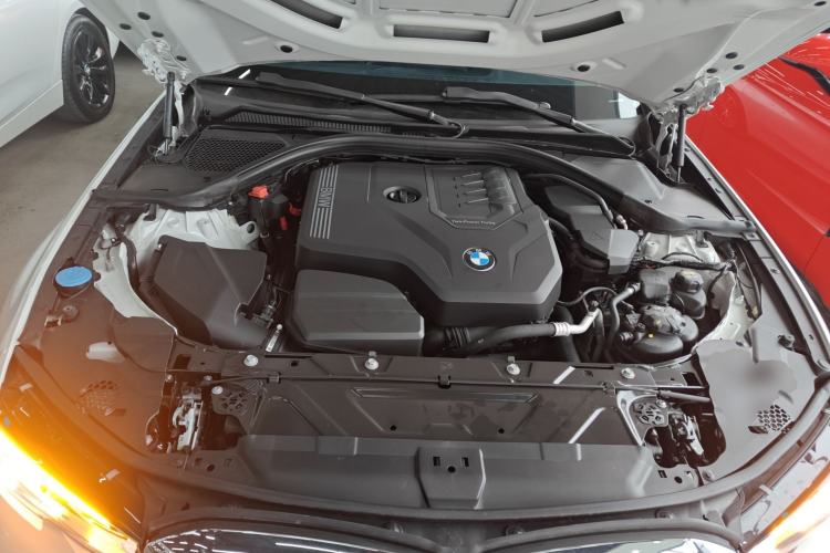 Used BMW 3 Series 2020 325Li First Edition Engine Bay
