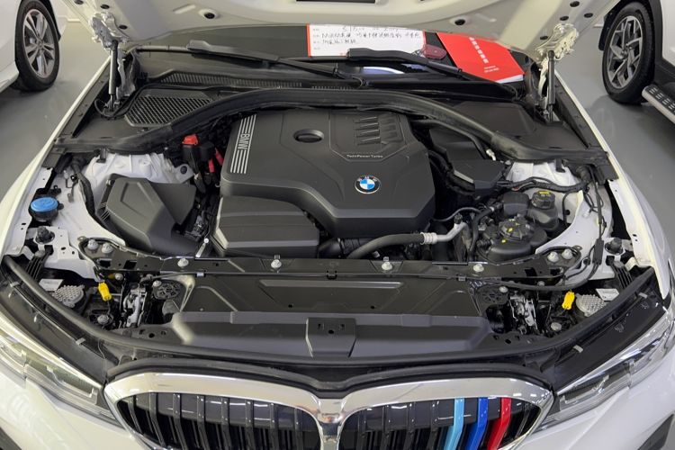Used BMW 3 Series 2020 320Li M Sport Package Engine Bay