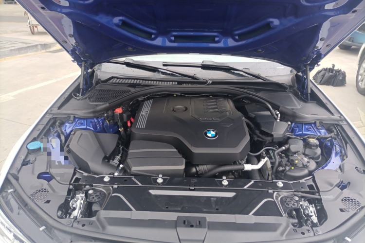 Used BMW 3 Series 2020 325i M Sport Night Edition package Engine Bay