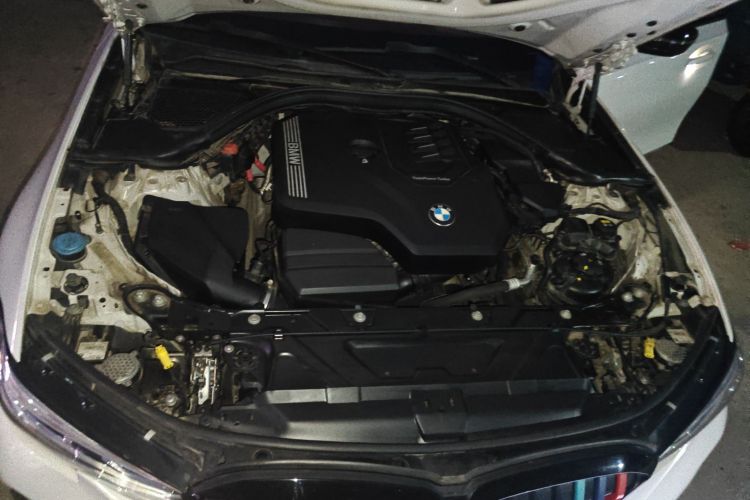 Used BMW 3 Series 2020 325Li M Sport Night Edition Package Engine Bay