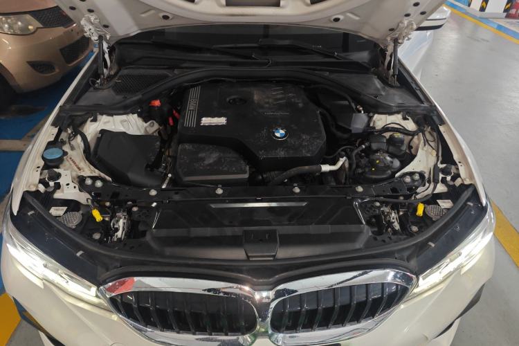 Used BMW 3 Series 2020 320Li M Sport Package Engine Bay