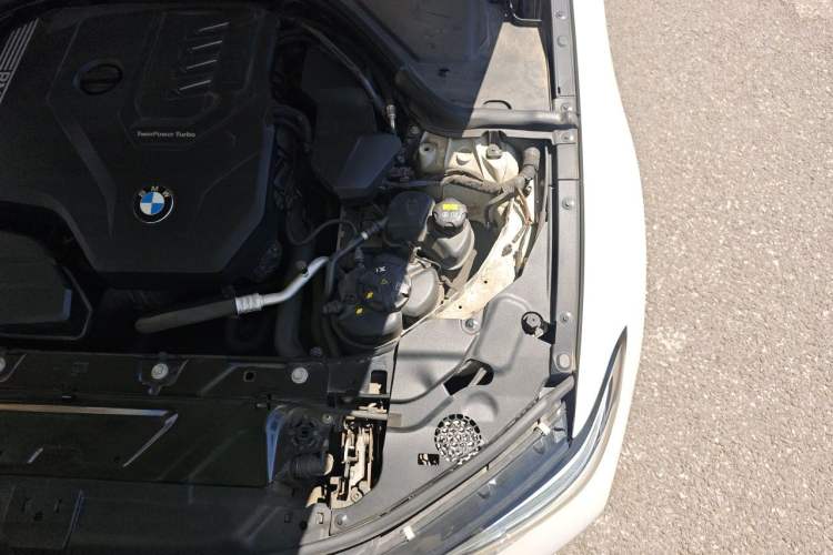 Used BMW 3 Series 2020 325Li First Edition Engine Bay Left