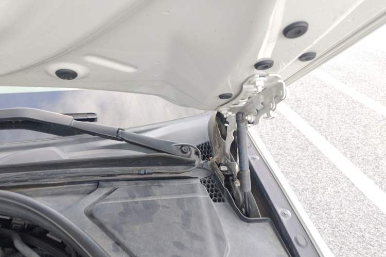 Used BMW 3 Series 2020 325Li First Edition Engine Bay Left