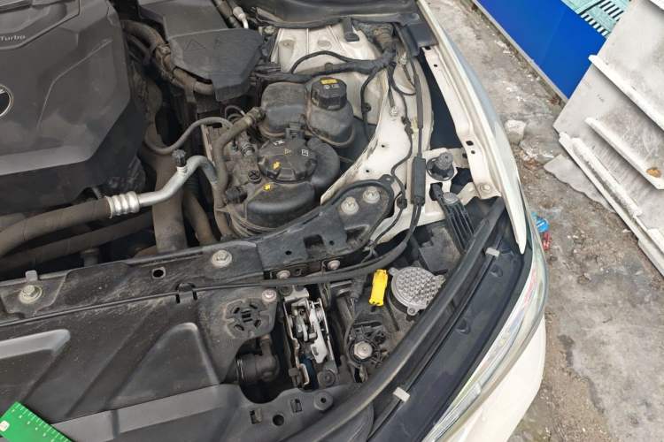 Used BMW 3 Series 2020 Restyled 325Li M Sport Package Engine Bay Left