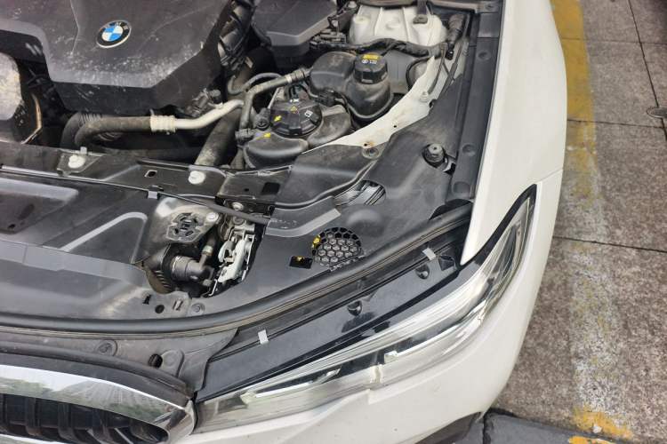 Used BMW 3 Series 2020 325Li M Sport Package Engine Bay Left