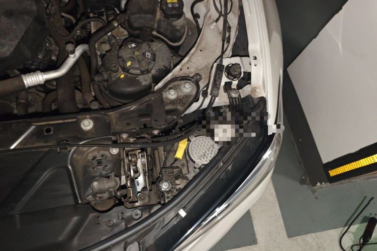 Used BMW 3 Series 2020 320Li M Sport Package Engine Bay Left