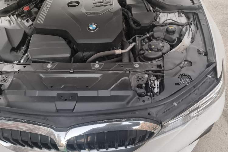 Used BMW 3 Series 2020 325Li M Sport Package Engine Bay Left