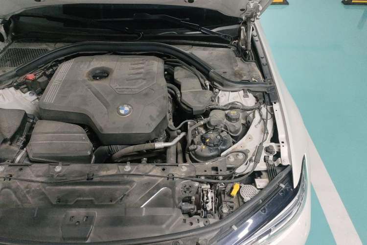 Used BMW 3 Series 2020 Restyled 325i M Sport Night Edition Package Engine Bay Left