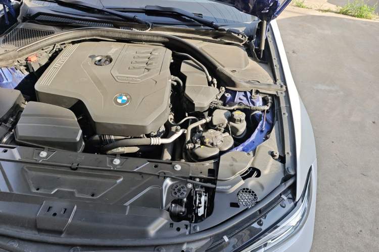 Used BMW 3 Series 2020 325Li M Sport Package Engine Bay Left