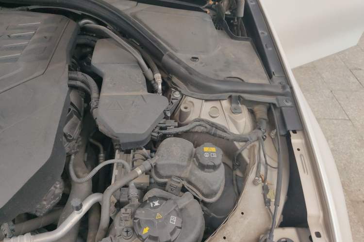 Used BMW 3 Series 2020 Facelift 325Li First Edition Engine Bay Left