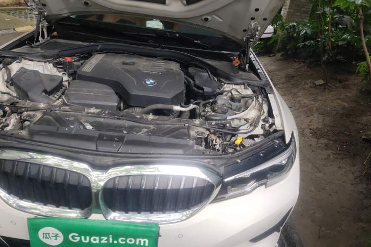 Used BMW 3 Series 2020 320i Sport Package Engine Bay Left