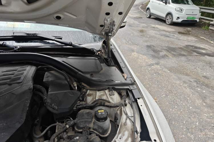 Used BMW 3 Series 2020 Restyled 325Li M Sport Package Engine Bay Left