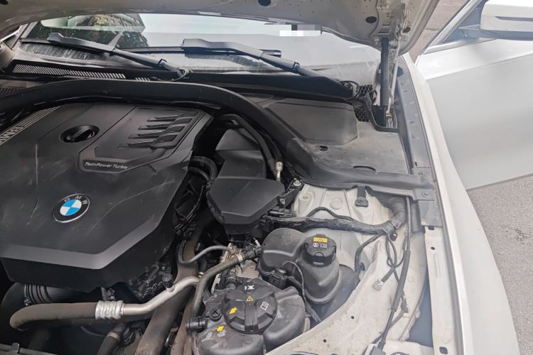 Used BMW 3 Series 2020 325i M Sport Package Engine Bay Left