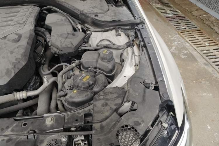 Used BMW 3 Series 2020 325Li First Edition Engine Bay Left