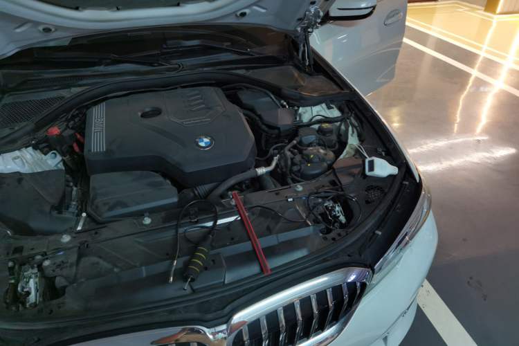 Used BMW 3 Series 2020 325Li First Edition Engine Bay Left