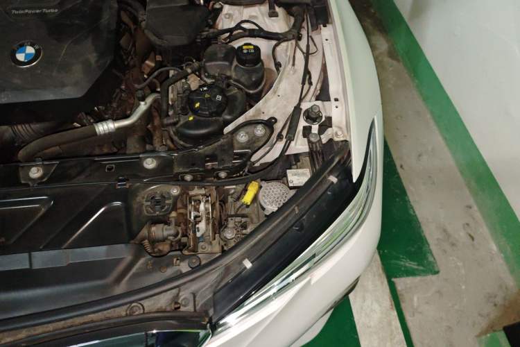 Used BMW 3 Series 2020 Restyled 325Li M Sport Package Engine Bay Left