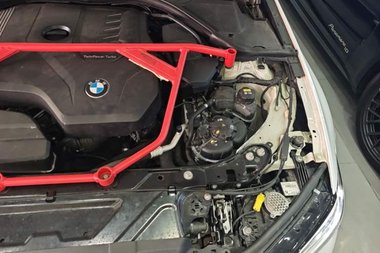 Used BMW 3 Series 2020 Restyled 325Li M Sport Package Engine Bay Left