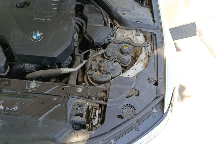 Used BMW 3 Series 2020 325Li M Sport Package Engine Bay Left
