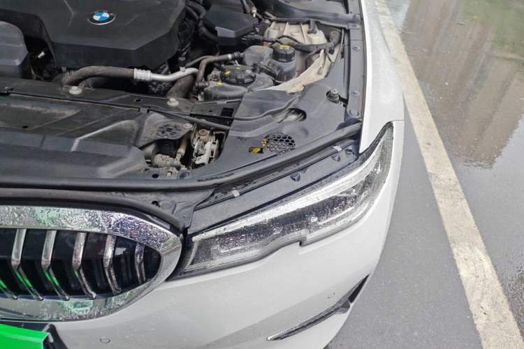 Used BMW 3 Series 2020 325Li First Edition Engine Bay Left