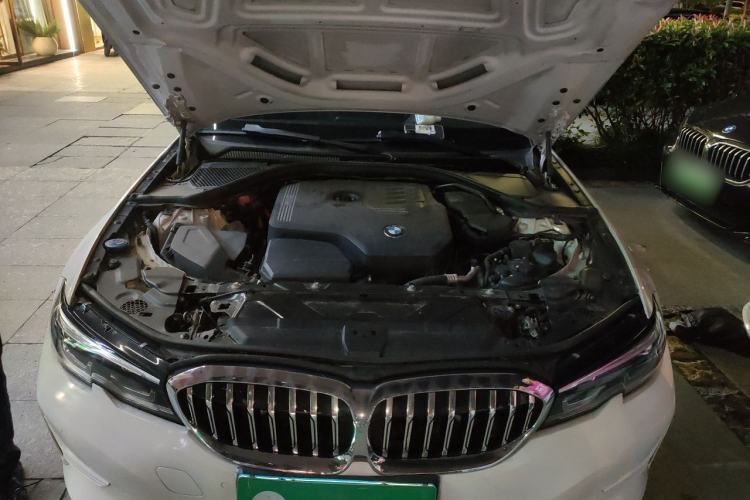 Used BMW 3 Series 2020 325Li First Edition Engine Bay