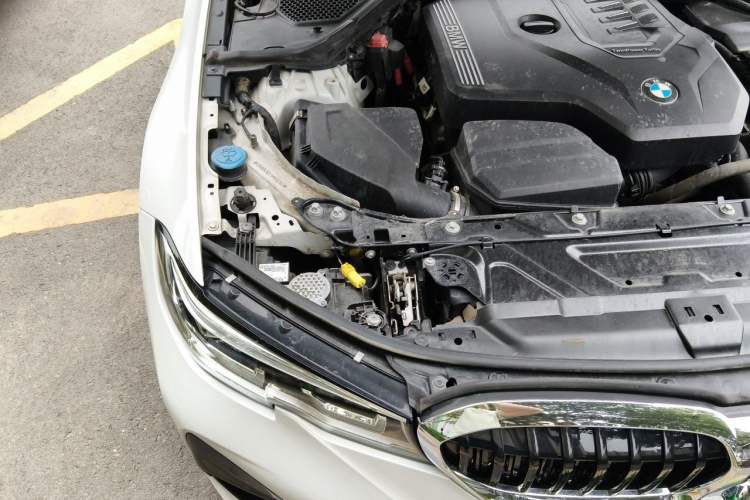 Used BMW 3 Series 2020 325Li M Sport Package Engine Bay Right