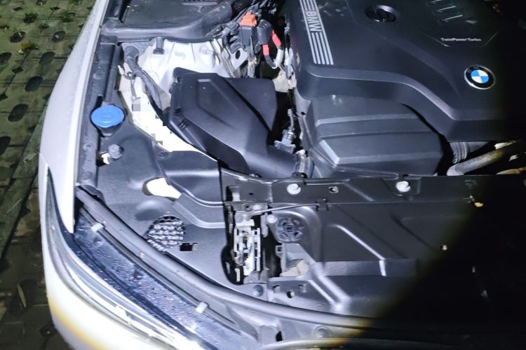 Used BMW 3 Series 2020 325Li First Edition Engine Bay Right