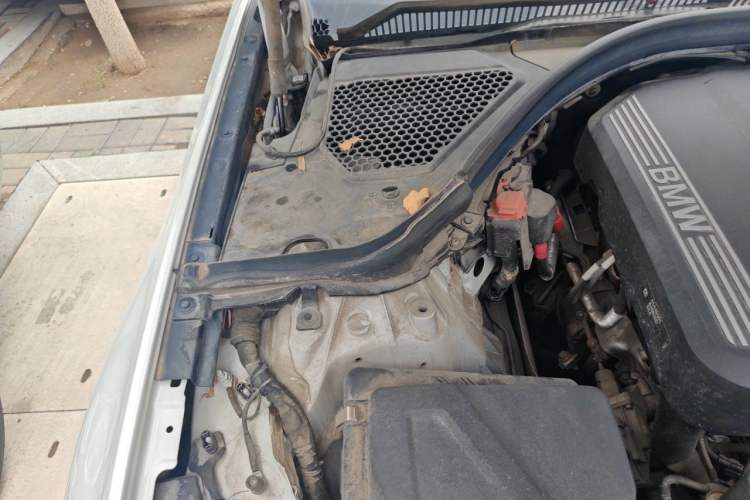 Used BMW 3 Series 2020 320Li M Sport Package Engine Bay Right