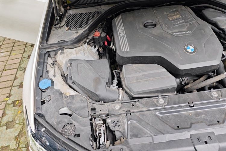 Used BMW 3 Series 2020 325Li First Edition Engine Bay Right