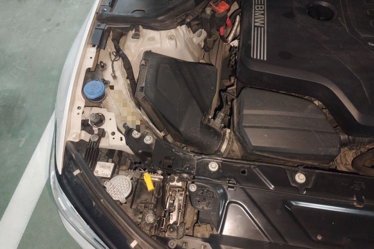 Used BMW 3 Series 2020 320Li M Sport Package Engine Bay Right
